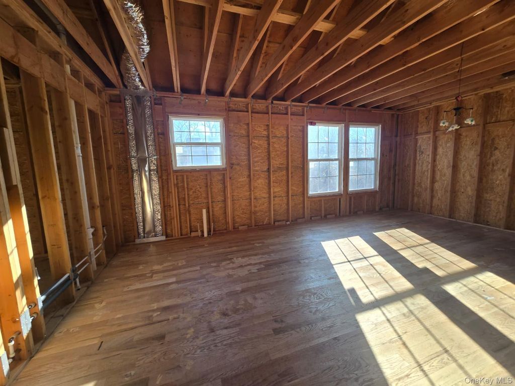 20 Barbara Lane, Medford, NY 11763 — photo 4