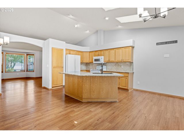 17988 Sw BRIDGER Ln, Sherwood, OR 97140
