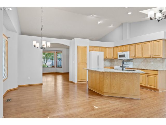 17988 Sw BRIDGER Ln, Sherwood, OR 97140