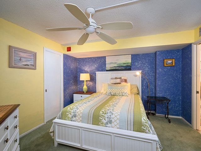 1770 BENJAMIN FRANKLIN DRIVE 206, Sarasota, FL 34236