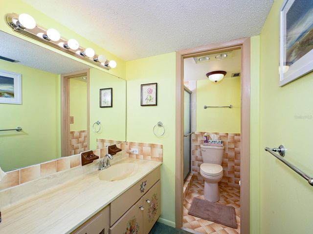 1770 BENJAMIN FRANKLIN DRIVE 206, Sarasota, FL 34236