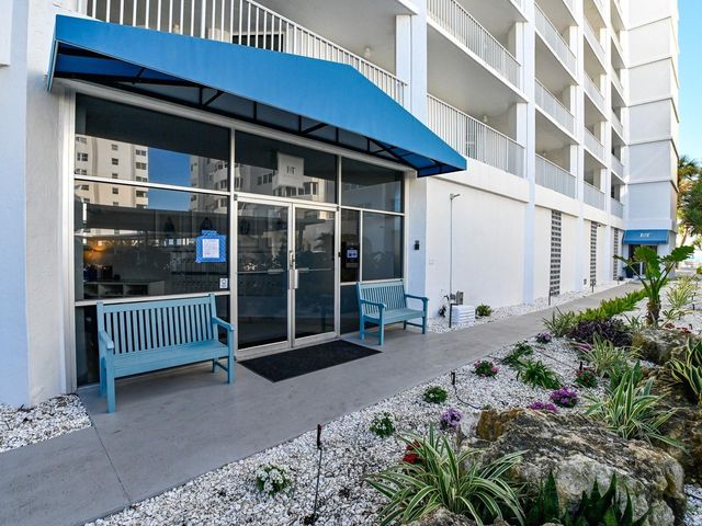 1770 BENJAMIN FRANKLIN DRIVE 206, Sarasota, FL 34236