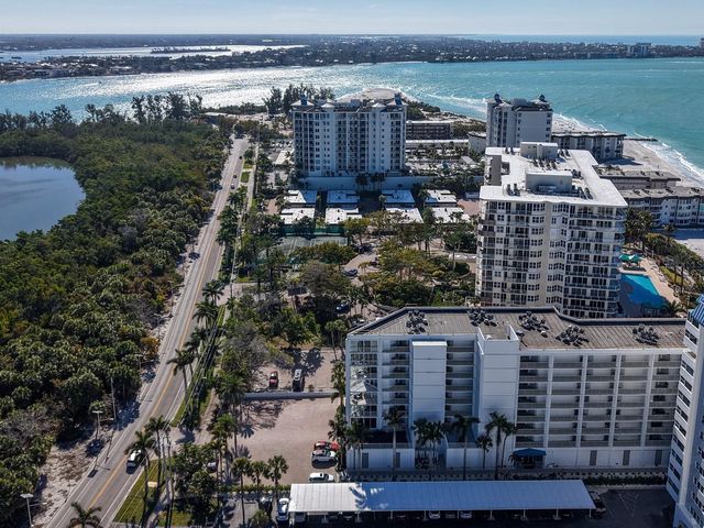 1770 BENJAMIN FRANKLIN DRIVE 206, Sarasota, FL 34236