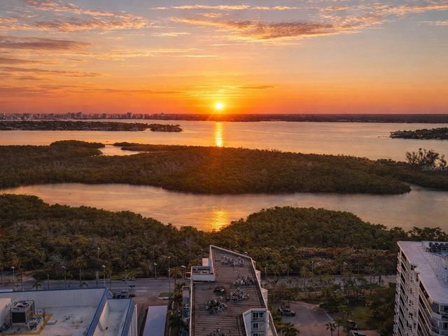 1770 BENJAMIN FRANKLIN DRIVE 206, Sarasota, FL 34236