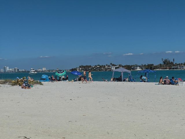 1770 BENJAMIN FRANKLIN DRIVE 206, Sarasota, FL 34236