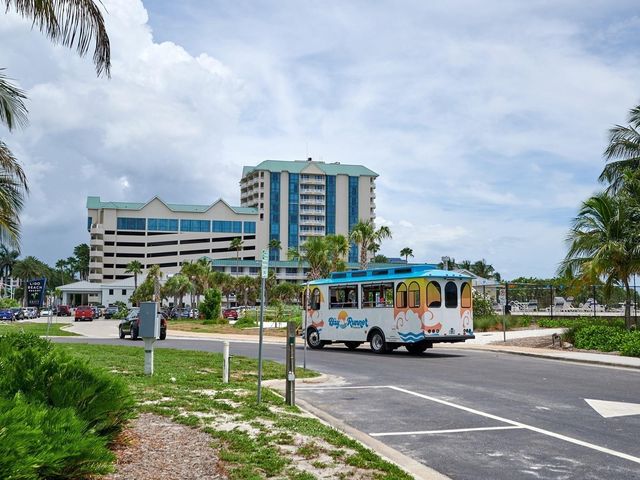 1770 BENJAMIN FRANKLIN DRIVE 206, Sarasota, FL 34236