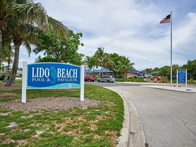 1770 BENJAMIN FRANKLIN DRIVE 206, Sarasota, FL 34236