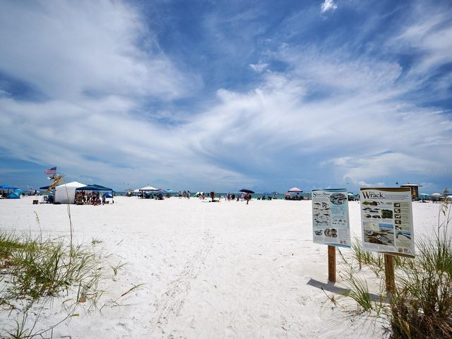 1770 BENJAMIN FRANKLIN DRIVE 206, Sarasota, FL 34236