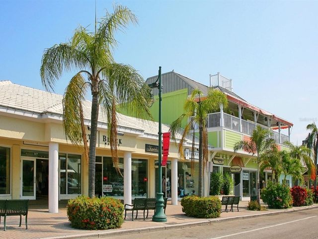 1770 BENJAMIN FRANKLIN DRIVE 206, Sarasota, FL 34236