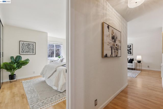 150 Pearl St 106, Oakland, CA 94611