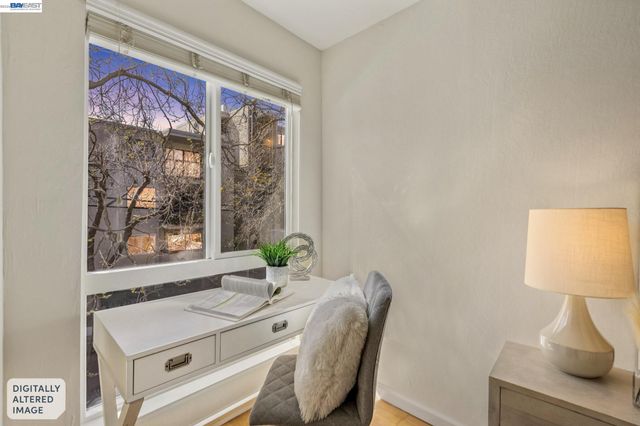 150 Pearl St 106, Oakland, CA 94611