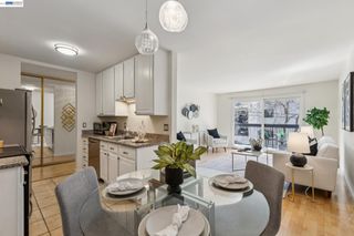 150 Pearl St 106, Oakland, CA 94611