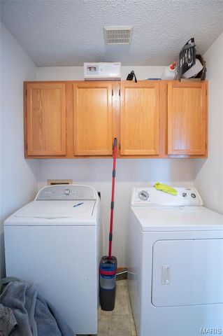 21092 Highway P, Vichy, MO 65580