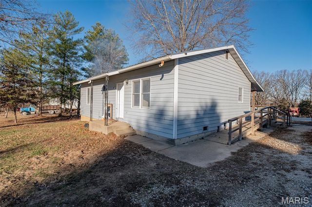 21092 Highway P, Vichy, MO 65580