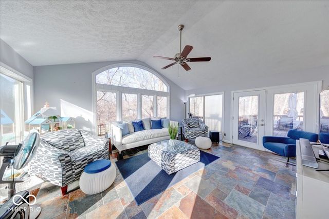 7250 Royal Oakland Drive, Indianapolis, IN 46236