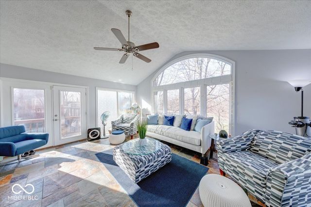 7250 Royal Oakland Drive, Indianapolis, IN 46236