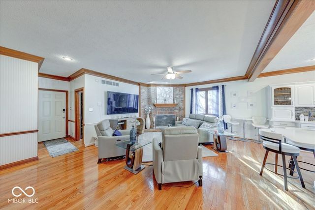 7250 Royal Oakland Drive, Indianapolis, IN 46236