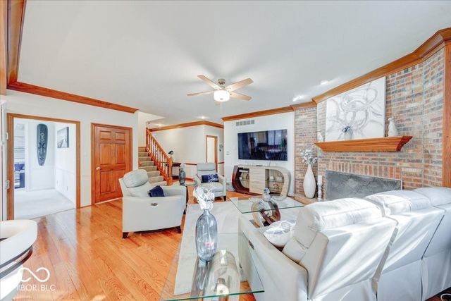 7250 Royal Oakland Drive, Indianapolis, IN 46236