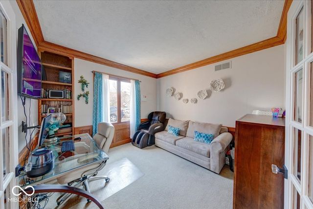 7250 Royal Oakland Drive, Indianapolis, IN 46236