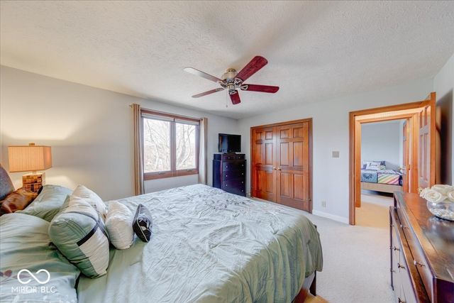 7250 Royal Oakland Drive, Indianapolis, IN 46236