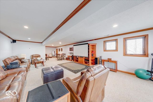 7250 Royal Oakland Drive, Indianapolis, IN 46236