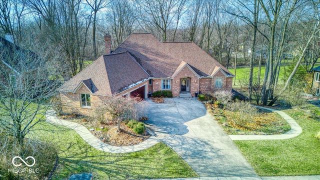 7250 Royal Oakland Drive, Indianapolis, IN 46236