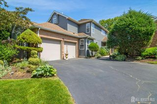 19 Fairway Boulevard, Monroe, NJ 08831