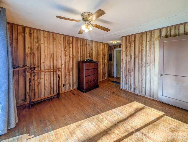 97 Tom Sparks Road, Spruce Pine, NC 28777