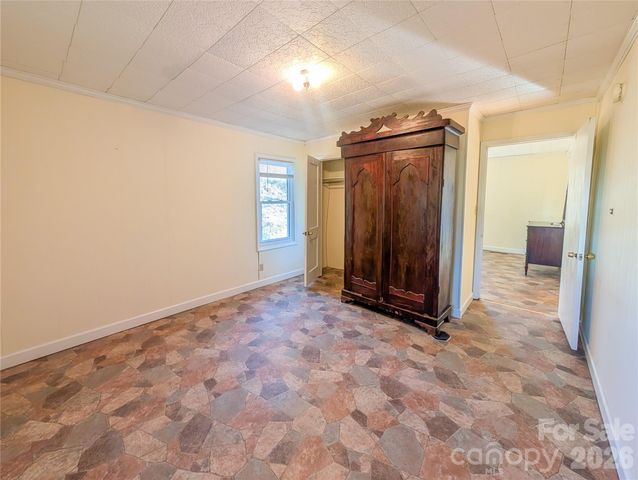 97 Tom Sparks Road, Spruce Pine, NC 28777