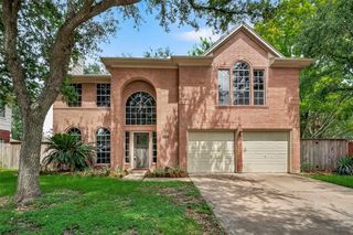 128 Island Breeze Circle, League City, TX 77573