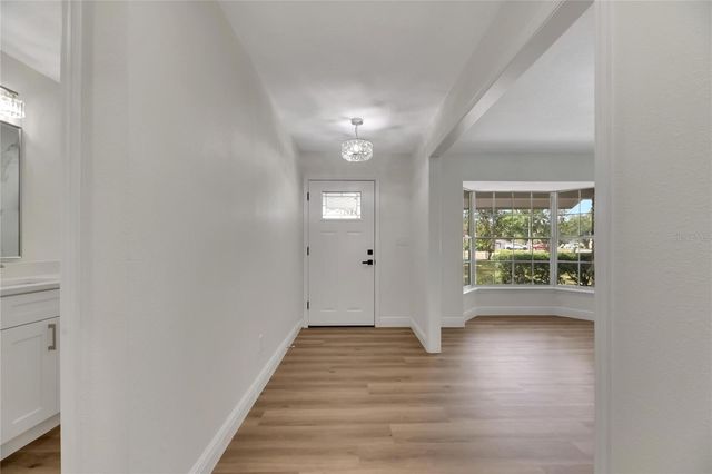 2207 PARKWOOD DRIVE, Valrico, FL 33594