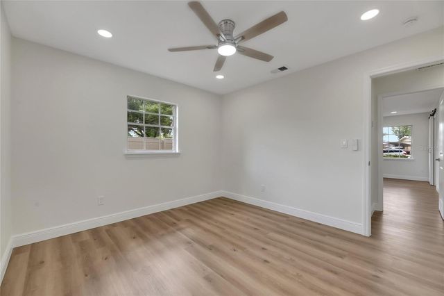 2207 PARKWOOD DRIVE, Valrico, FL 33594