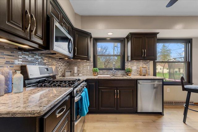 W174N9458 Joper ROAD, Menomonee Falls, WI 53051