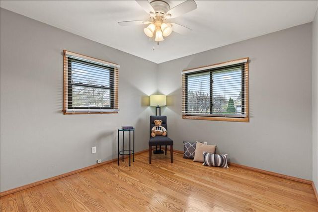W174N9458 Joper ROAD, Menomonee Falls, WI 53051