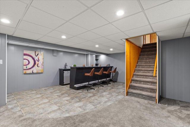 W174N9458 Joper ROAD, Menomonee Falls, WI 53051