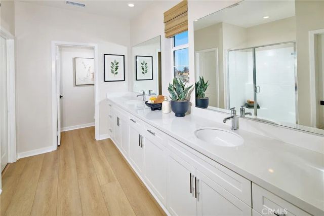 5826 Walden Court, Eastvale, CA 92880