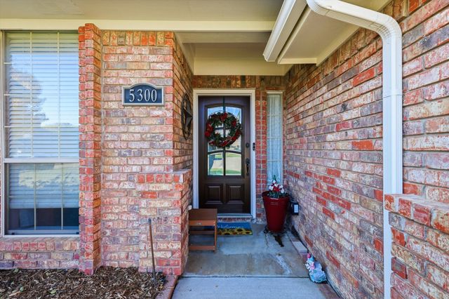 5300 Huntington Court, Colleyville, TX 76034