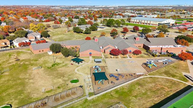 5300 Huntington Court, Colleyville, TX 76034