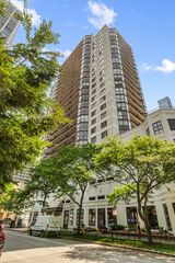 33 W Delaware Place 14F, Chicago, IL 60610