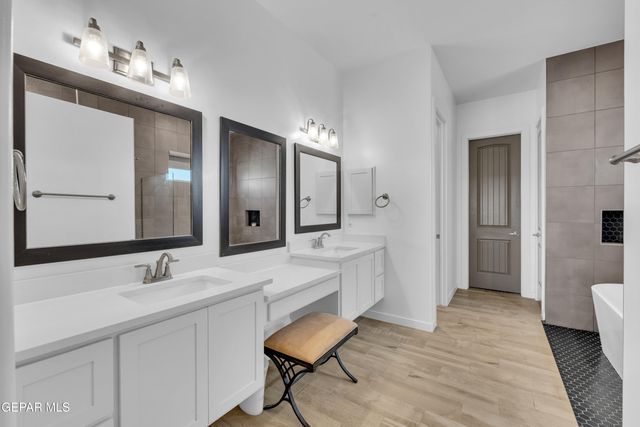12780 Brixton Avenue, El Paso, TX 79928