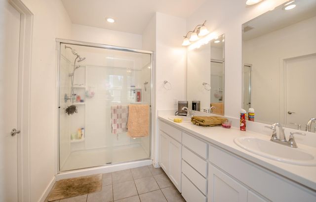 2270 Monte Cassino Ln, Sacramento, CA 95825