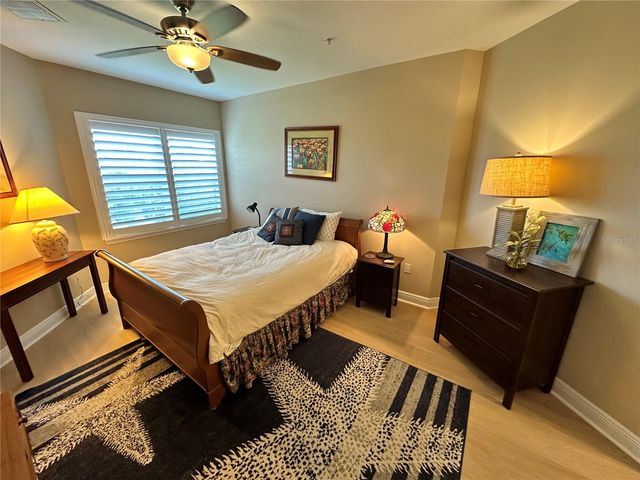 7740 34TH AVE W 202, Bradenton, FL 34209