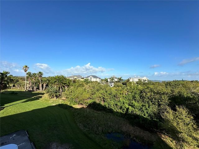 7740 34TH AVE W 202, Bradenton, FL 34209