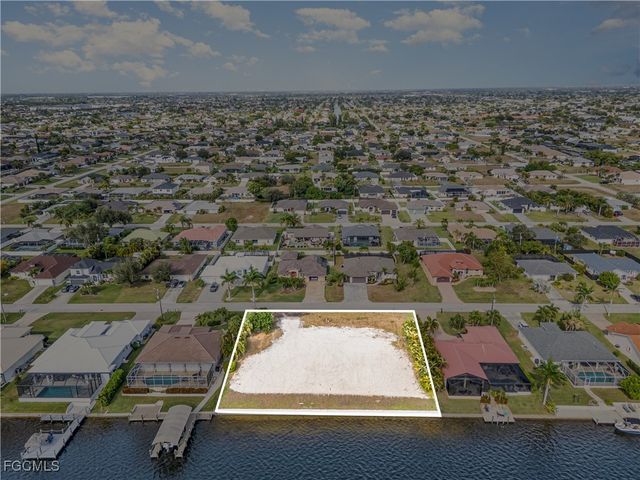 1128 SW 43rd ST, Cape Coral, FL 33914