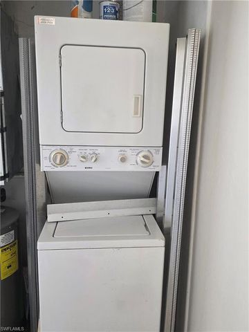 46 Hamlin CT, Lehigh Acres, FL 33936