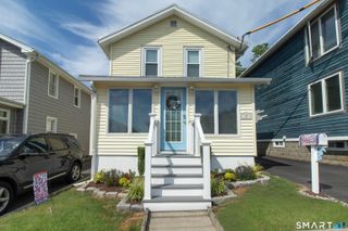 37 Lawrence Avenue, Milford, CT 06460