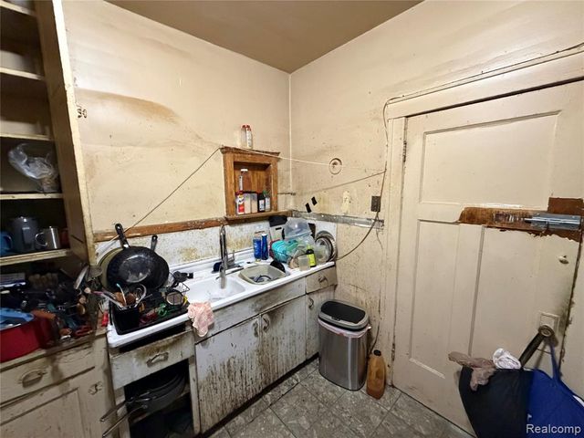 1636-1638 Virginia Park Street, Detroit, MI 48206