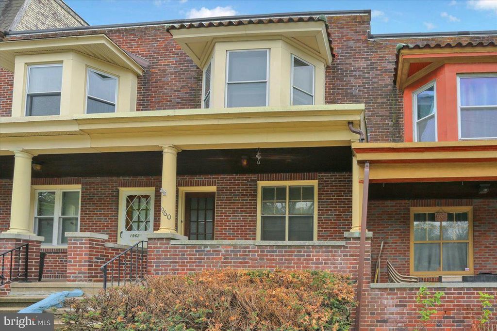 1960 PERKIOMEN AVE, Reading, PA 19606