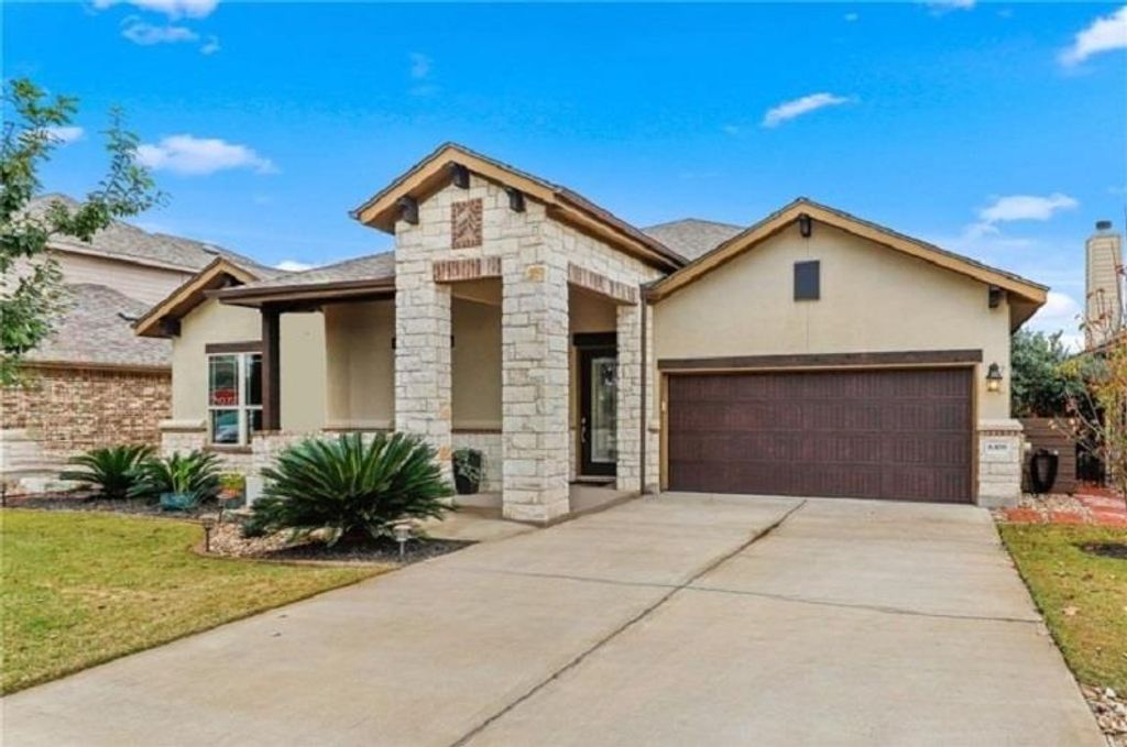 6108 Sabino DR, Spicewood, TX 78669