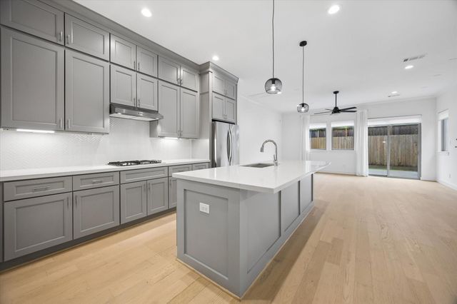 508 Welch Street, Houston, TX 77006